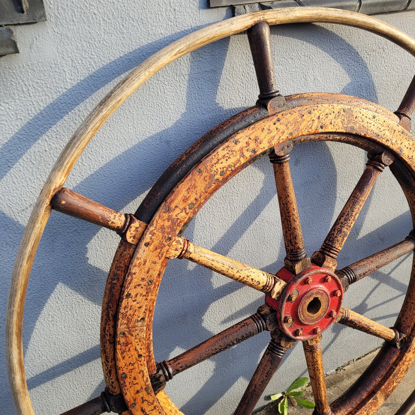 Large Antique 19th Century Eight Spoke Mahogany and Brass Ships Steering Wheel