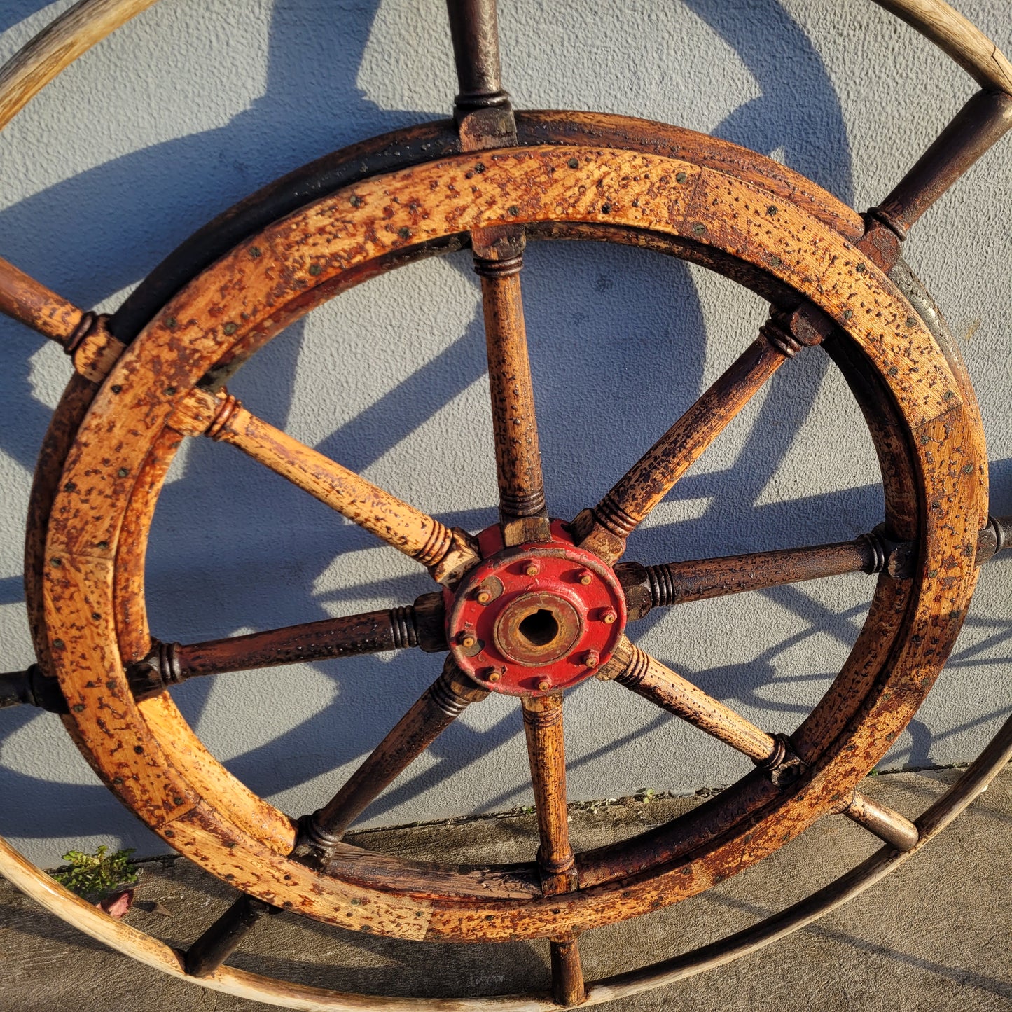 Large Antique 19th Century Eight Spoke Mahogany and Brass Ships Steering Wheel