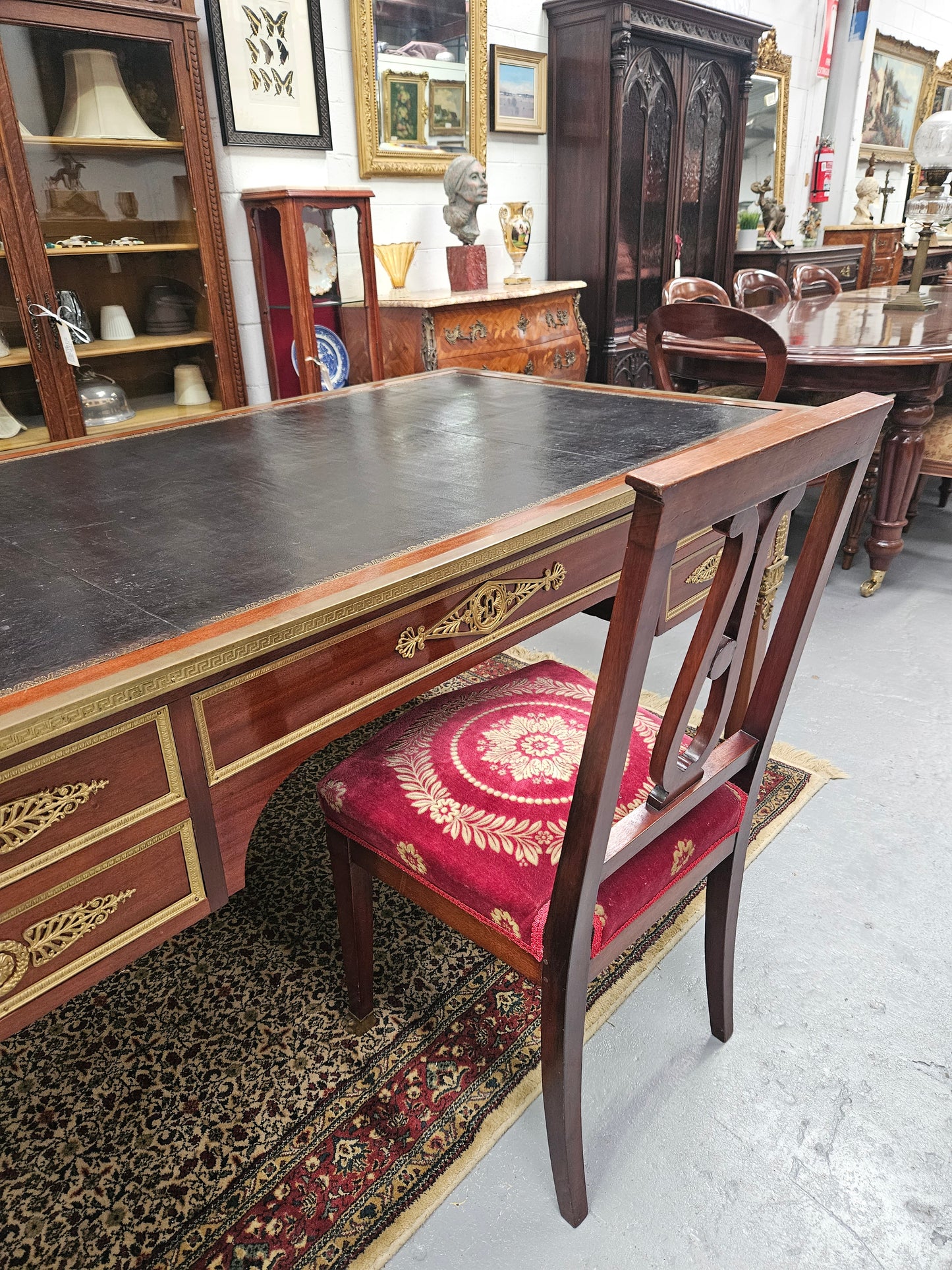 Belle Époque Gilt Bronze Mounted Bureau Plat