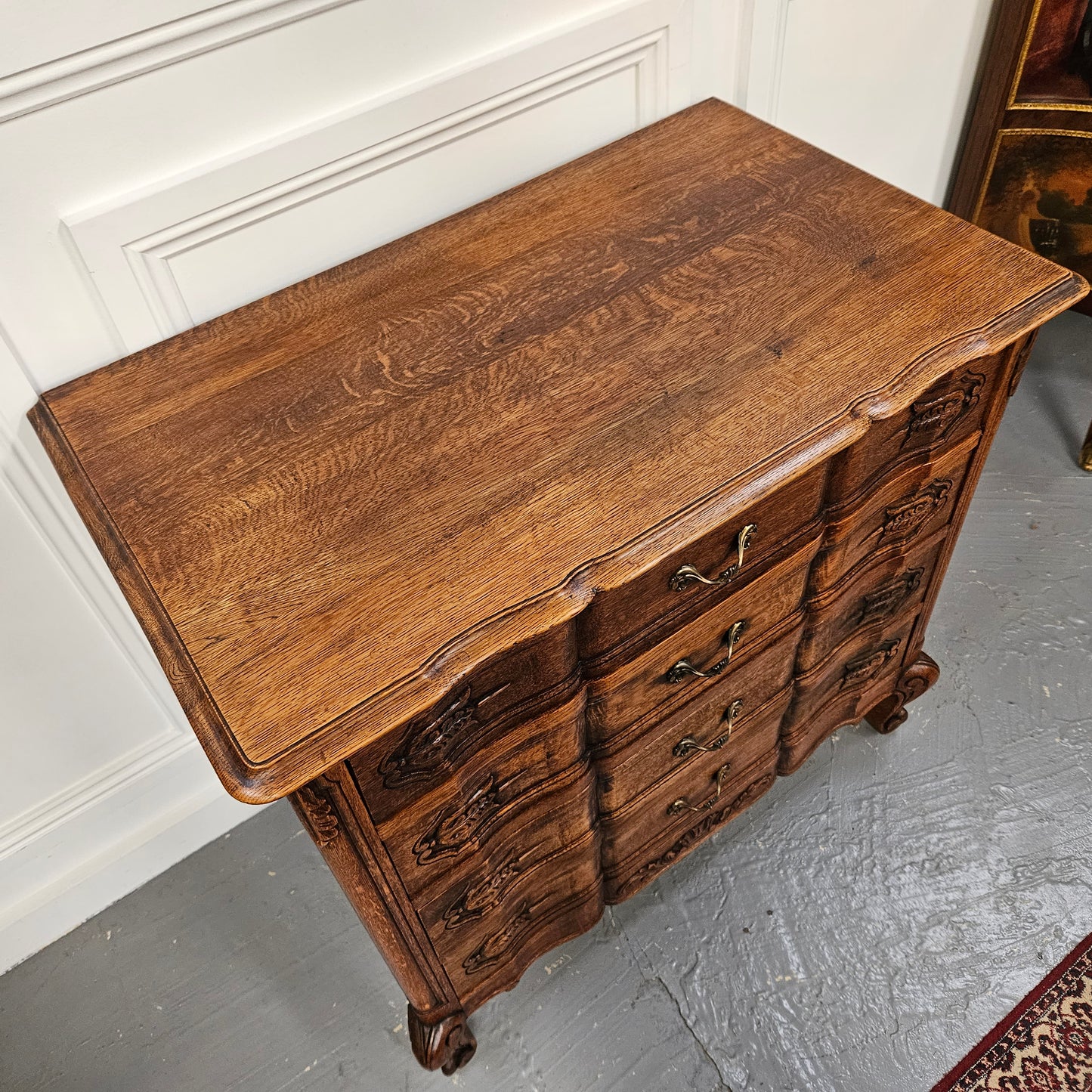 Lovely Provincial Oak Chest Of Four Drawers