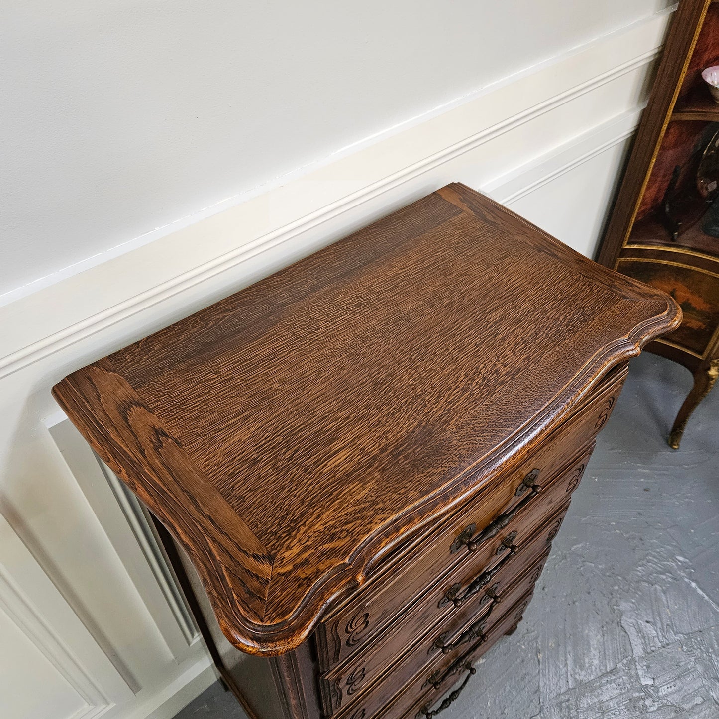 French Provincial Five Drawer Oak Chest Of Drawers