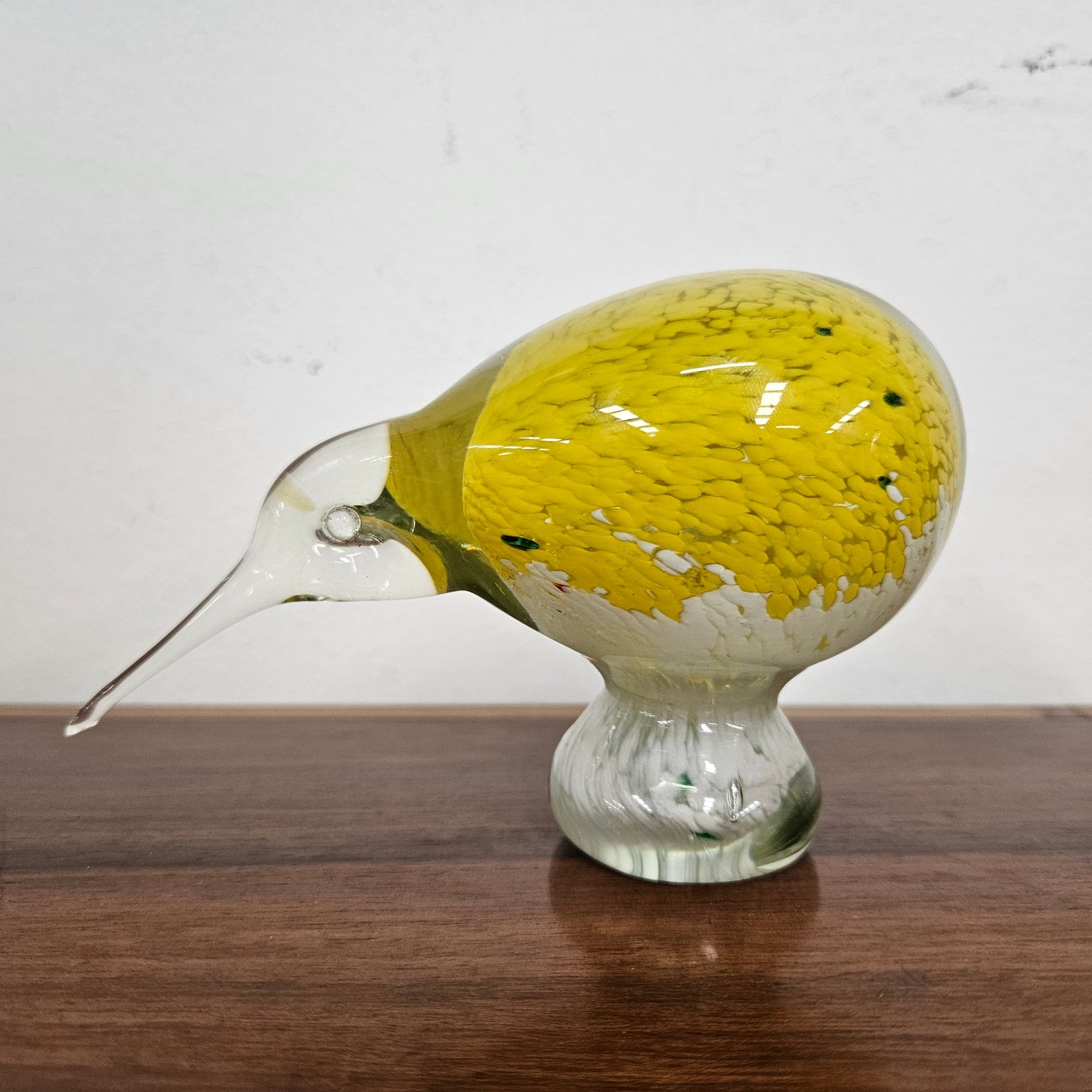 Interesting Vintage Glass Kiwi Bird