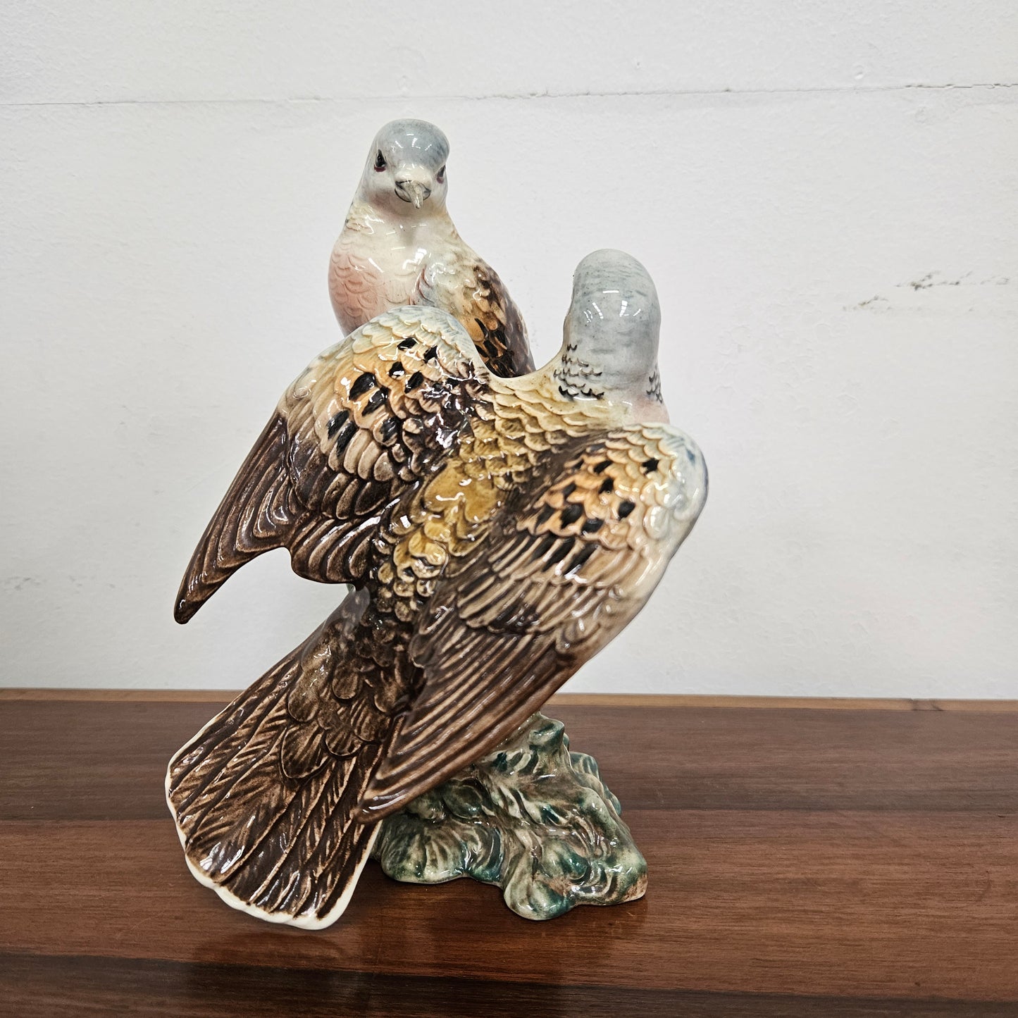 Vintage Beswick Turtle Doves