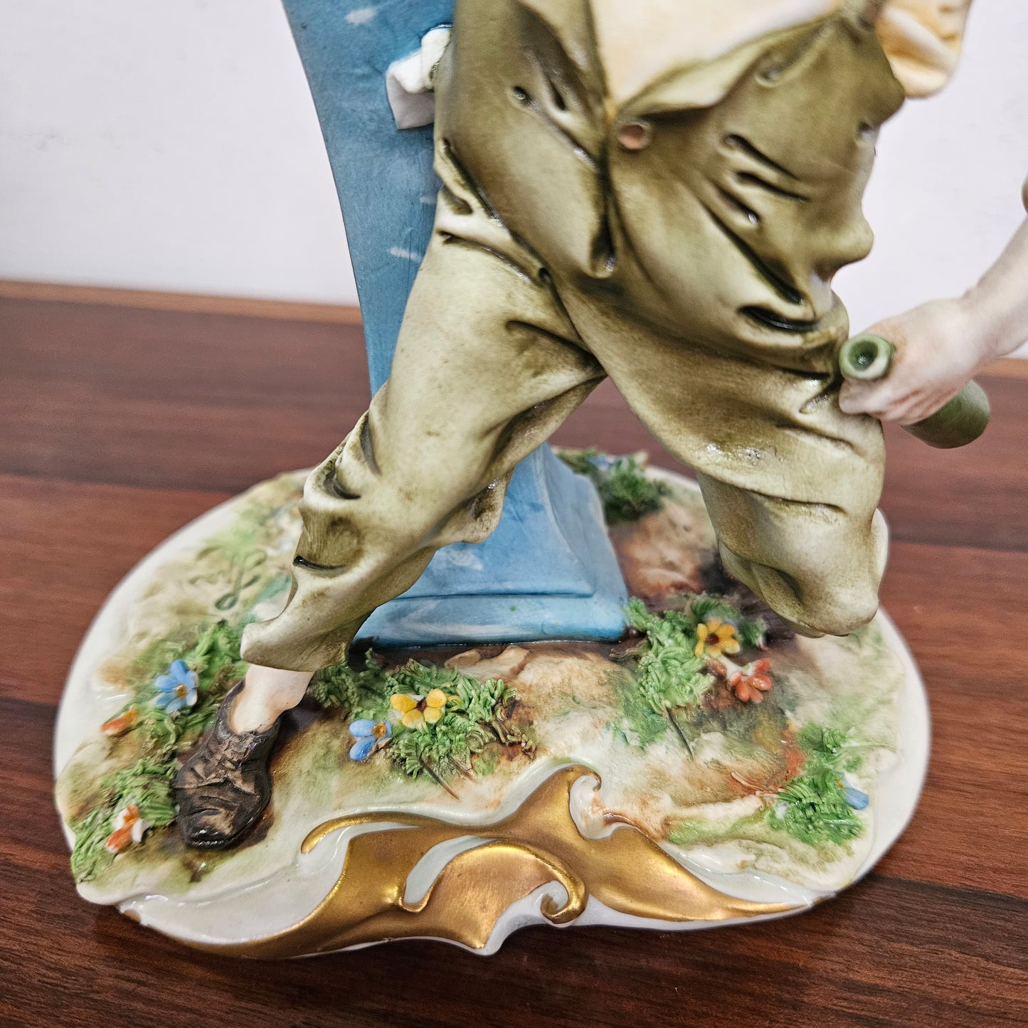 Vintage Italian Ceramic Statue 'Drinking Pals'
