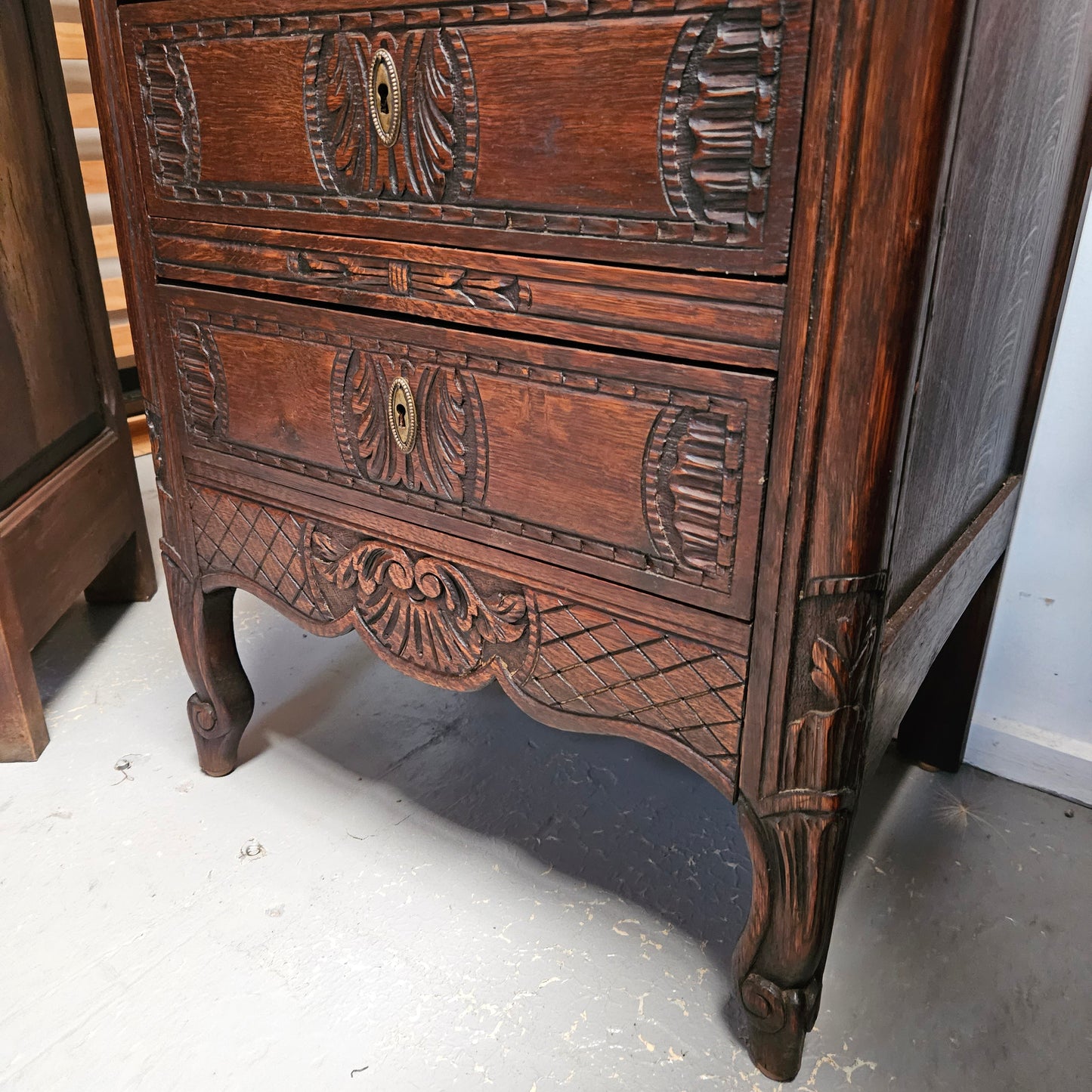 Breton French Oak Seven Drawer Semainier