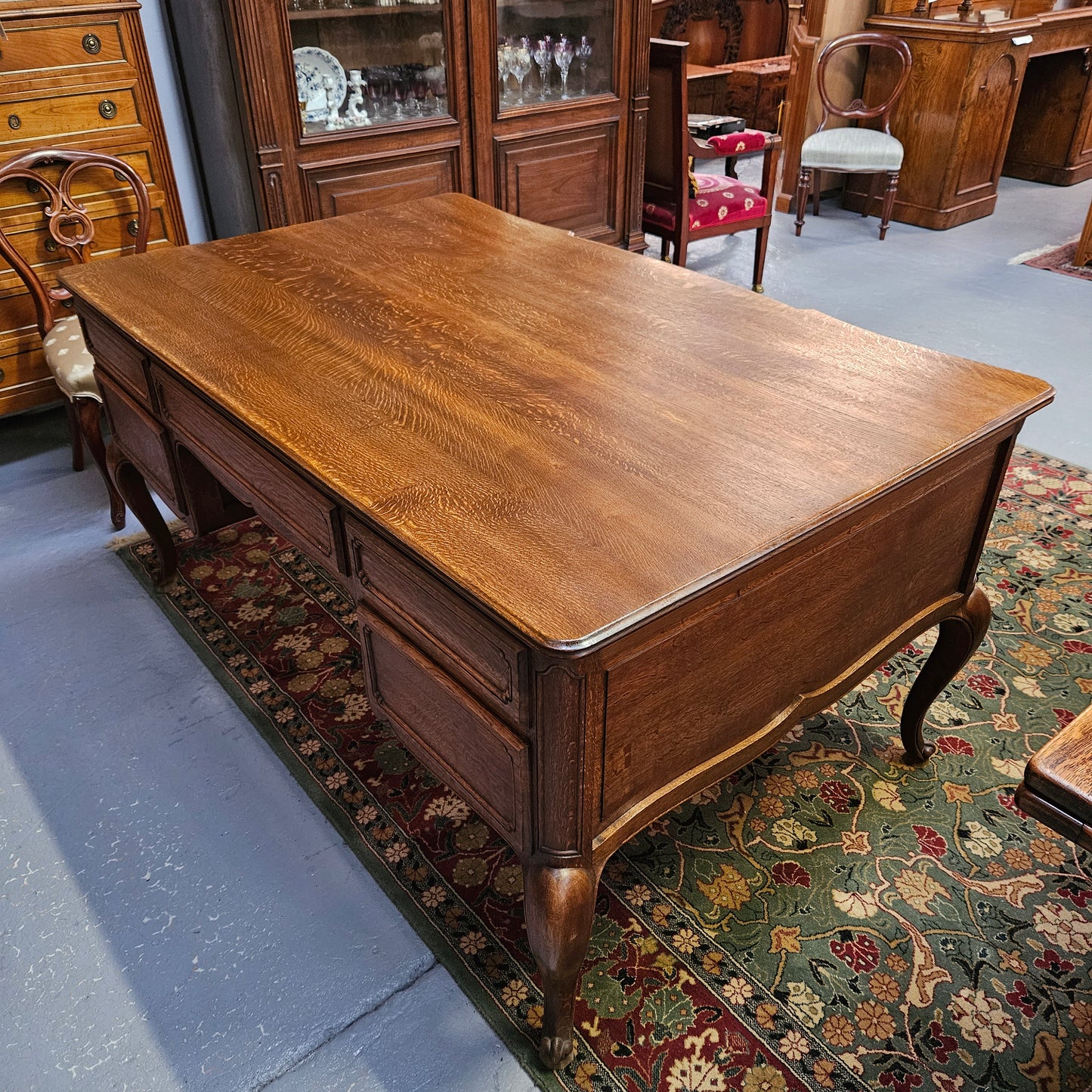 Beautiful Grand French Oak Louis XV Style Faux Partners Desk