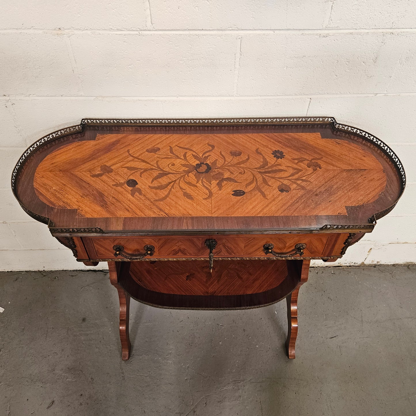 French Mahogany & Walnut Inlaid 2 Shelf Sofa Table