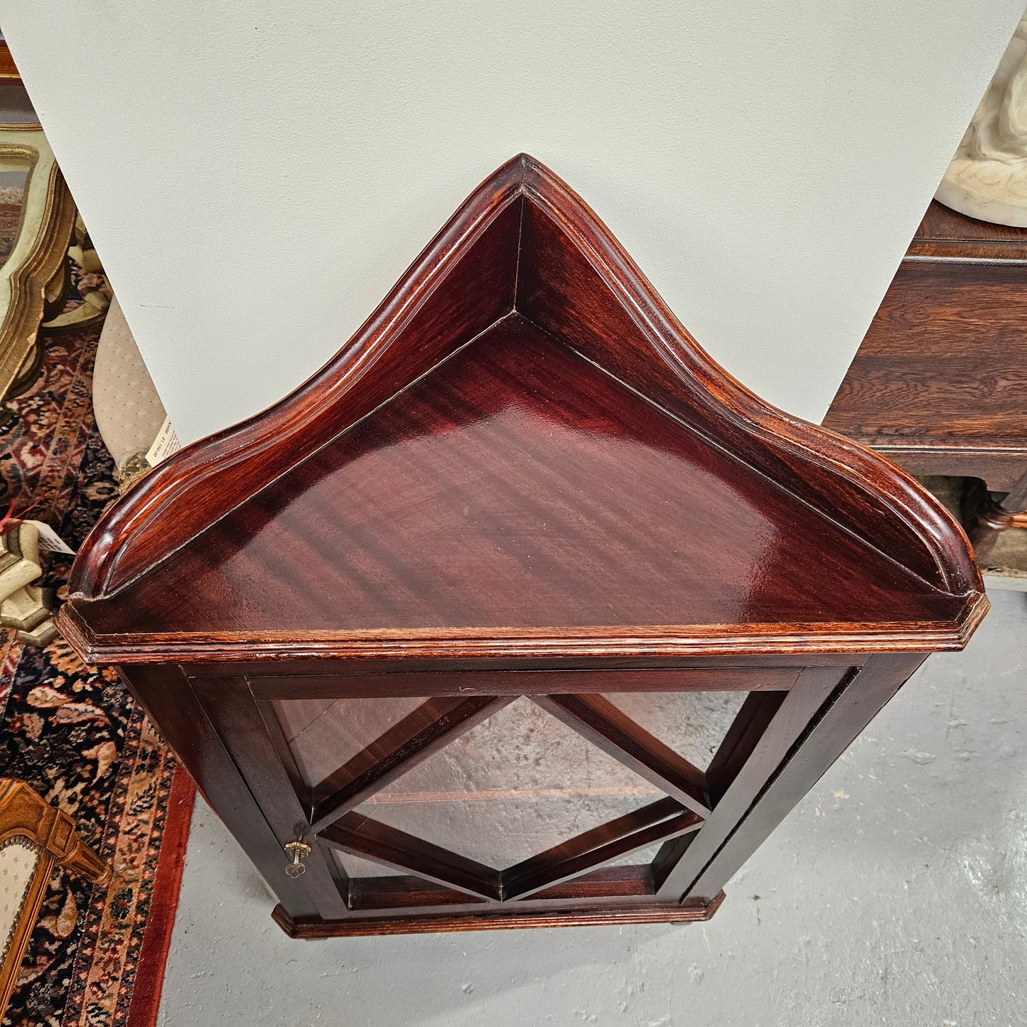 Mahogany 1 Door 1 Shelf Corner Display Cabinet