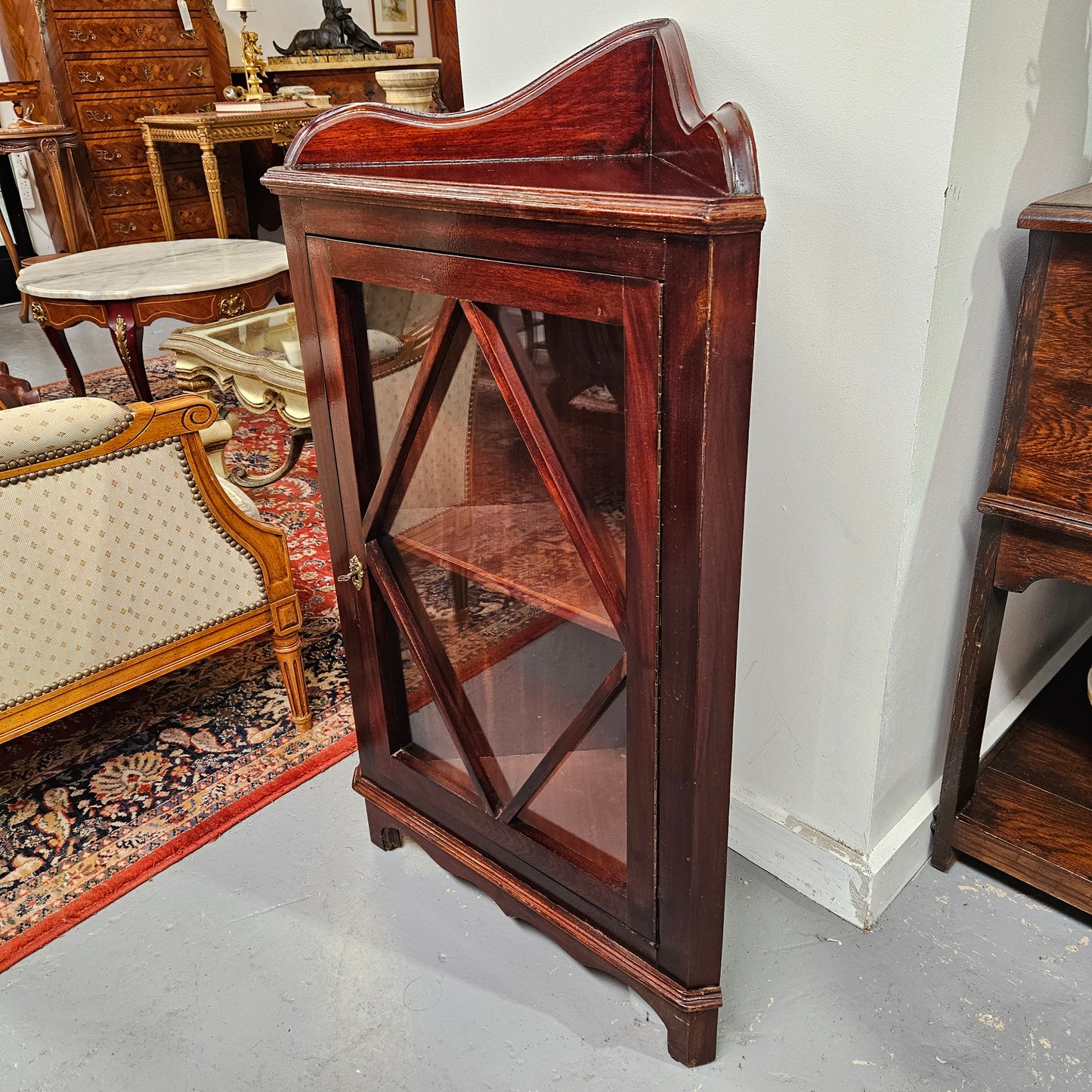 Mahogany 1 Door 1 Shelf Corner Display Cabinet
