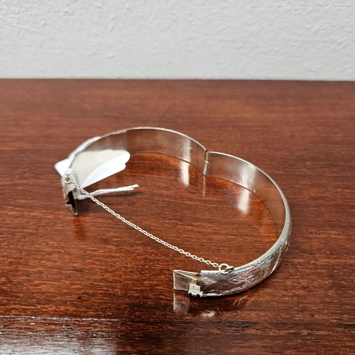 Vintage Sterling Silver Engraved Hinged Bangle