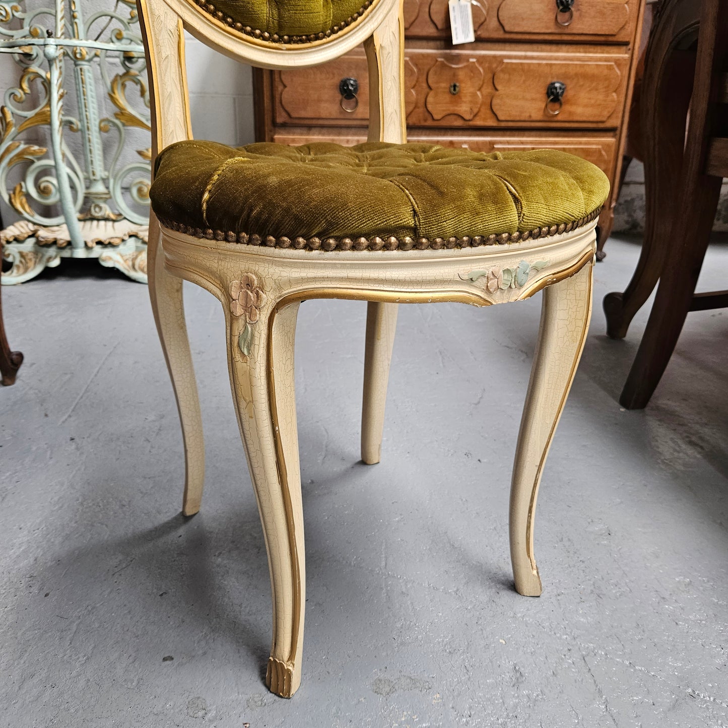 Lovely upholstered and nicely painted French style bedroom/single chair. It is in good original condition. Please see photos as they form part of the description.