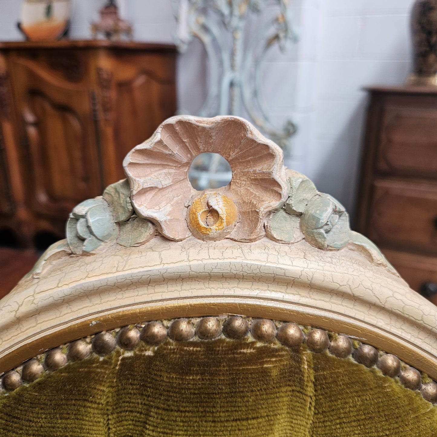 Lovely upholstered and nicely painted French style bedroom/single chair. It is in good original condition. Please see photos as they form part of the description.
