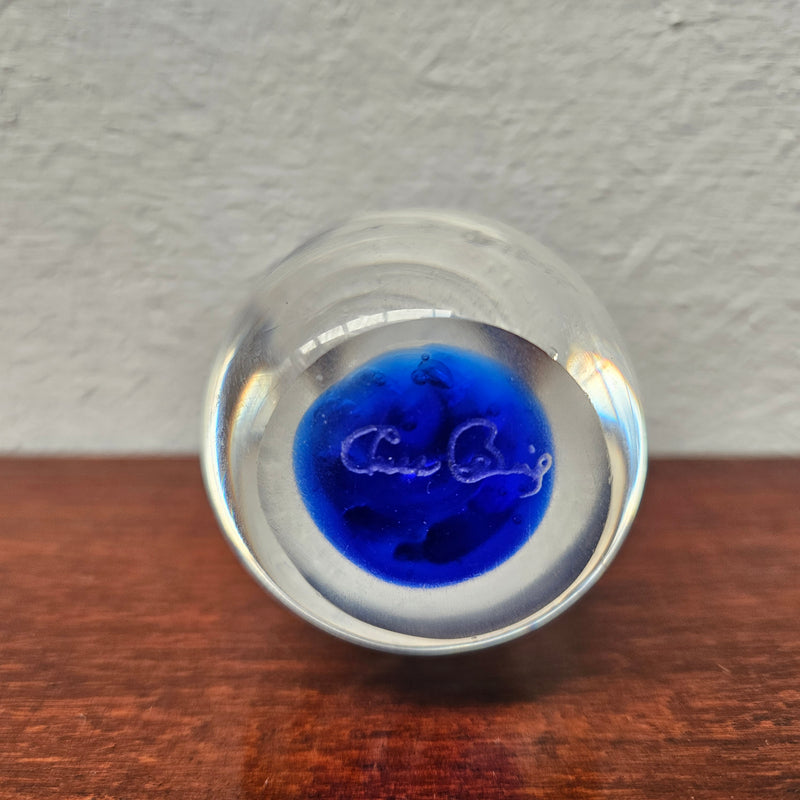 Attractive blue base, white swirl signed paperweight. In good condition. Please see photos as they form part of the description.