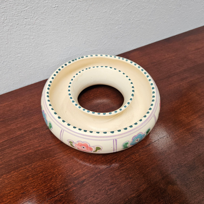 Pretty decorated Devon Honiton round trough vase. In good condition. Please see photos as they form part of the description.