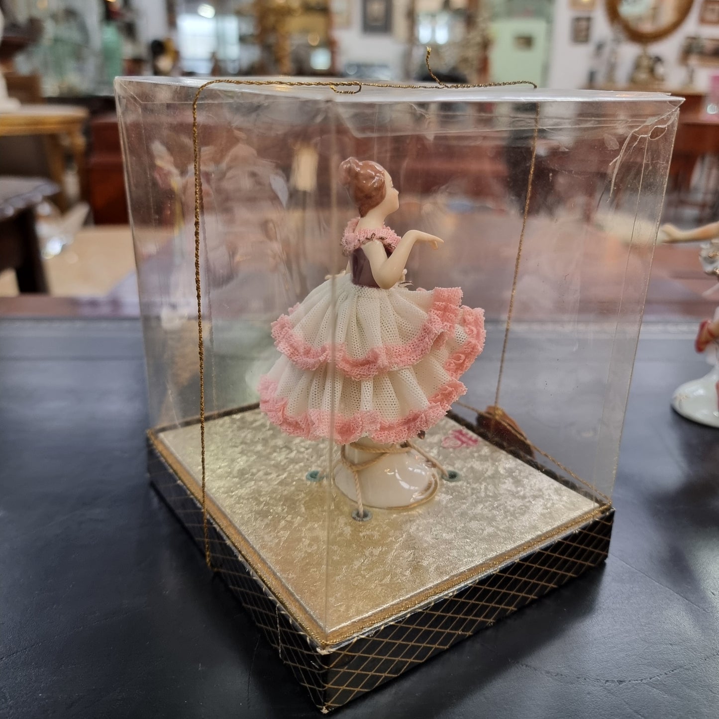Rare Boxed Dresden Lace Figurine In Original Box