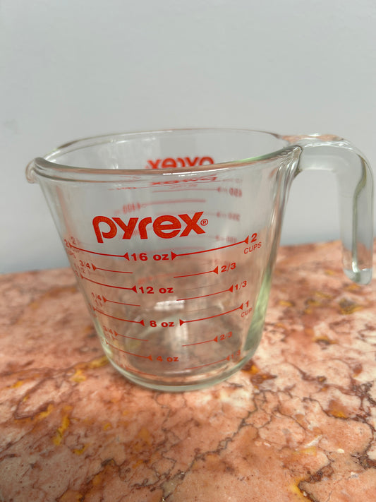 Vintage Pyrex Measuring Jug