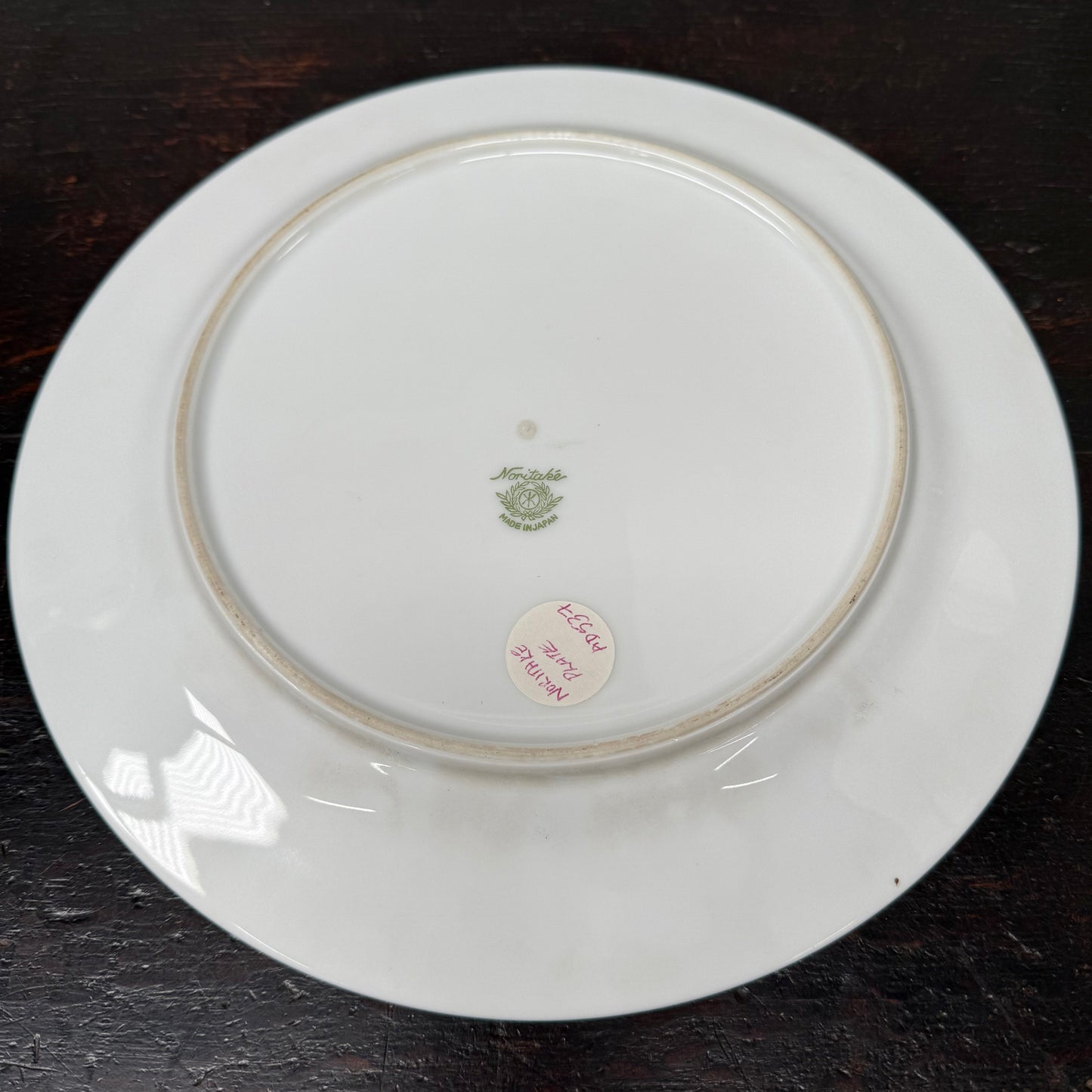Lovely Noritake Cabinet Plate Featuring Fruit