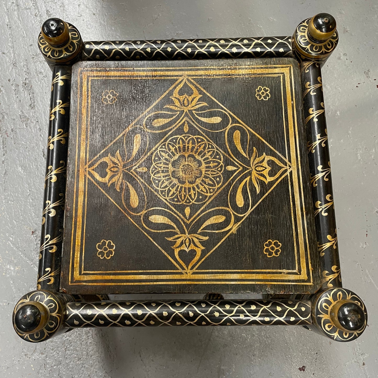 Moroccan Small Decorative Table