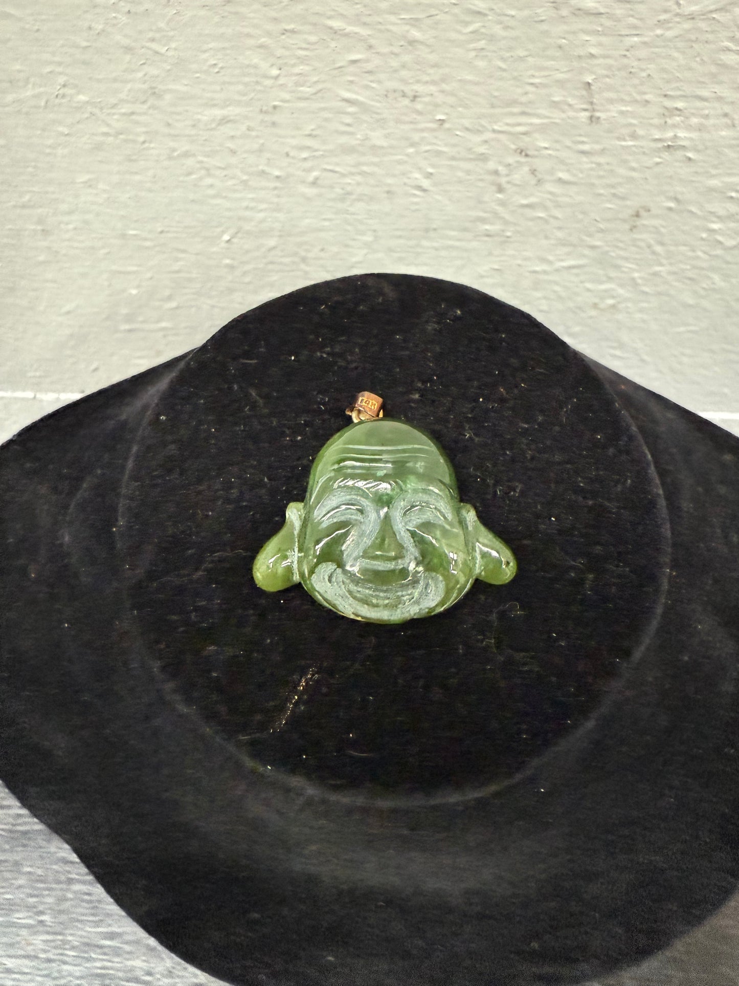 Vintage 14K Gold & Carved Jade Buddha