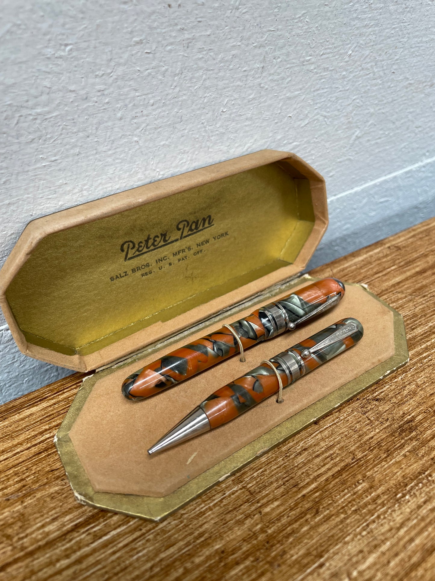 Rare Peter Pan Art Deco Pen & Pencil in Case
