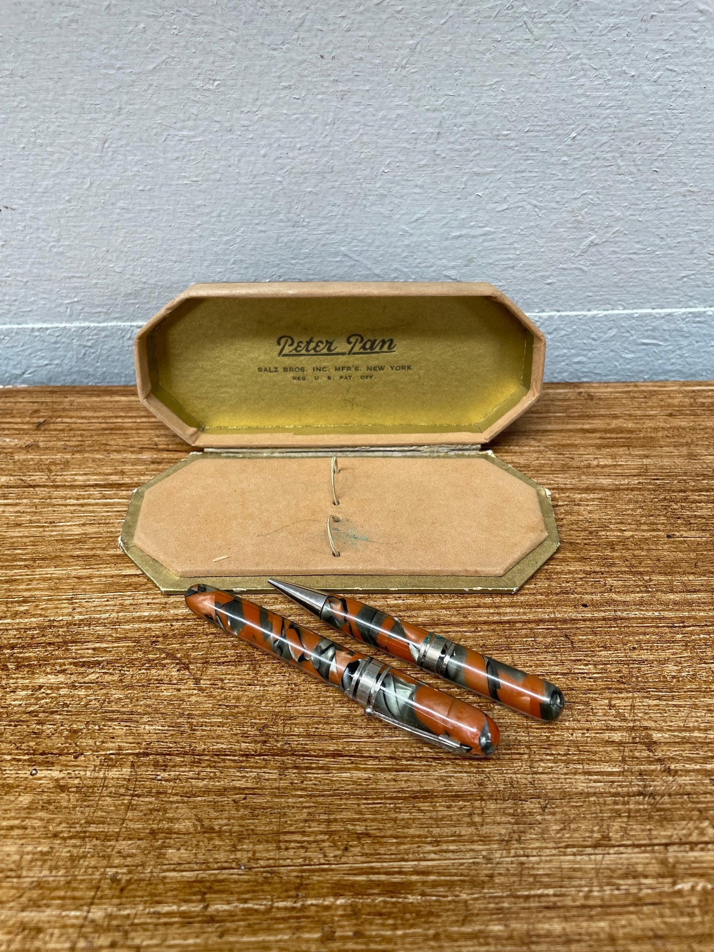 Rare Peter Pan Art Deco Pen & Pencil in Case