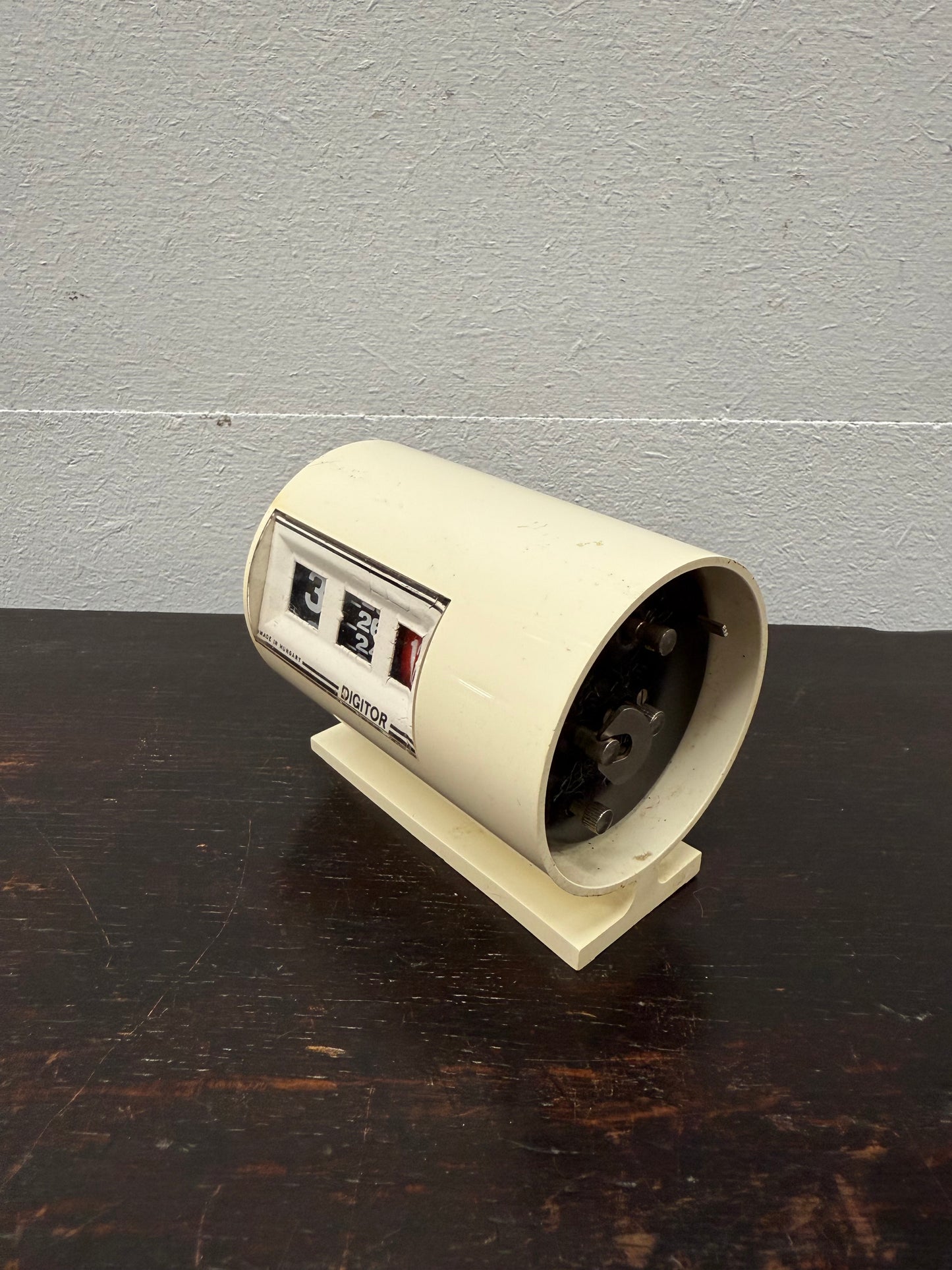 Rare Digitor Space Age Flip Alarm Clock A/F
