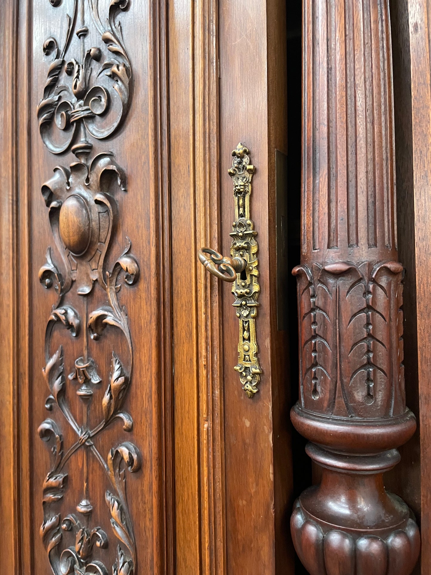 French Walnut Renaissance style 19th Century buffet /sideboard of grand proportions. It is beautifully carved and in very good original de