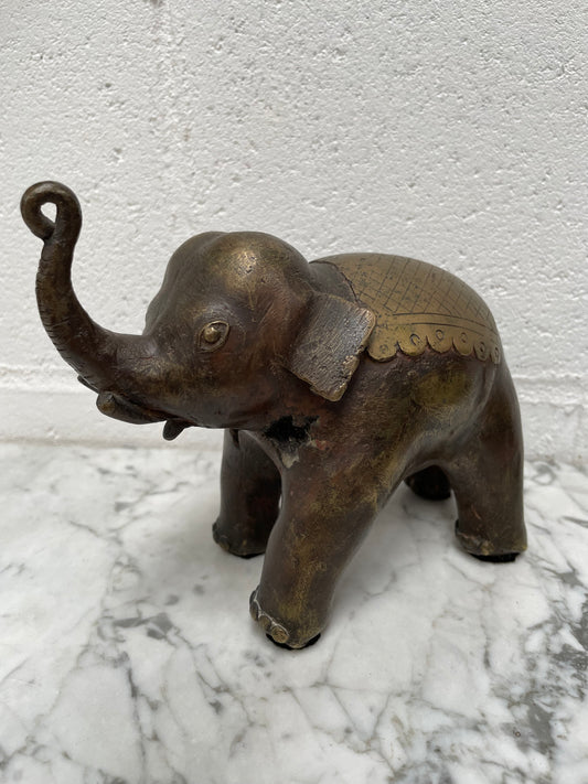 Lovely Vintage Bronze Elephant