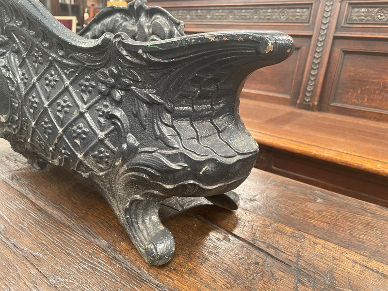 Highly decorative 19th Century French cast iron planter box with beautiful details. there are two matching pots available price is for one. They have been sourced directly from France and are in good original condition.