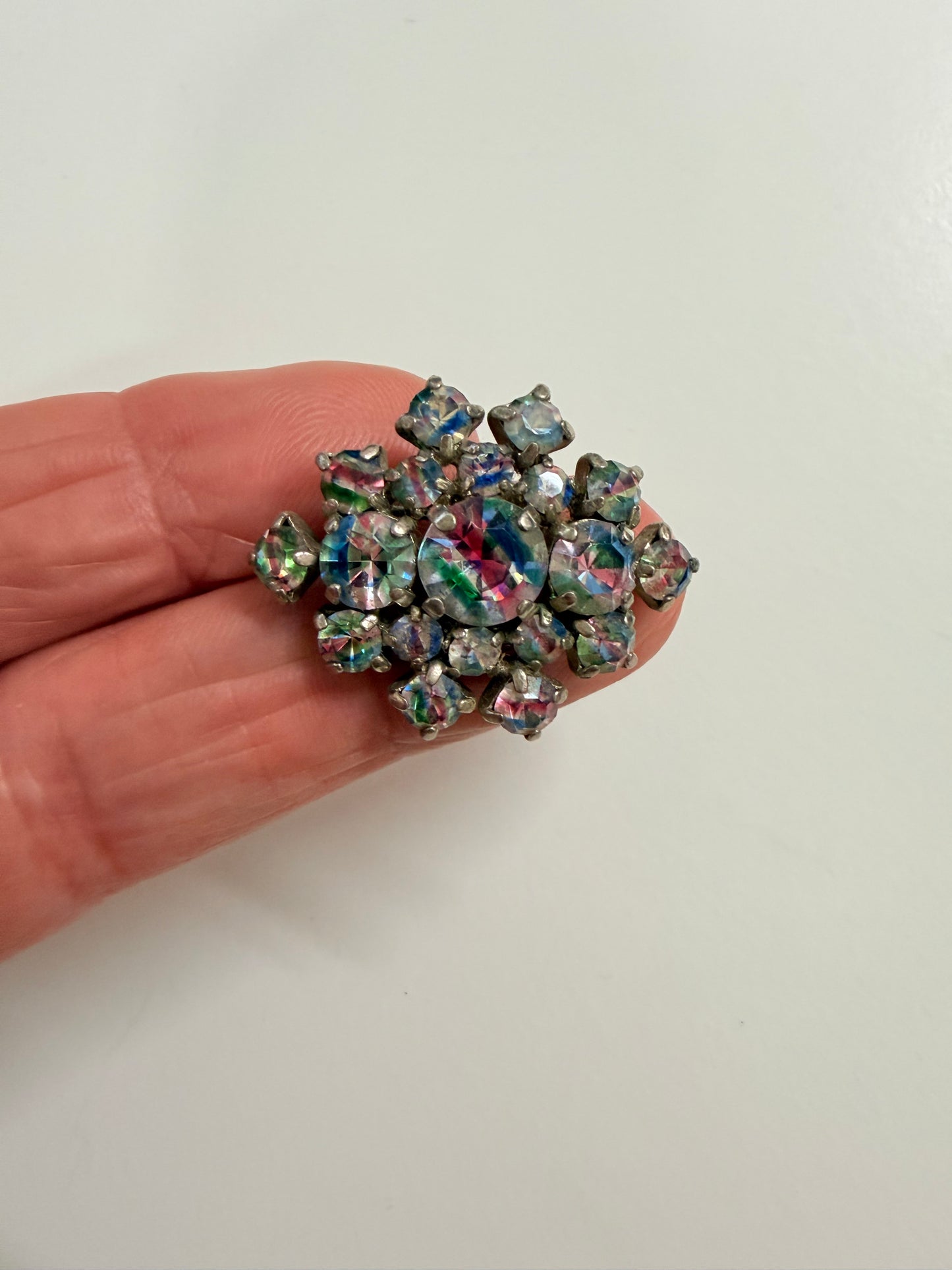 Vintage Aurora Borealis Rhinestone Brooch