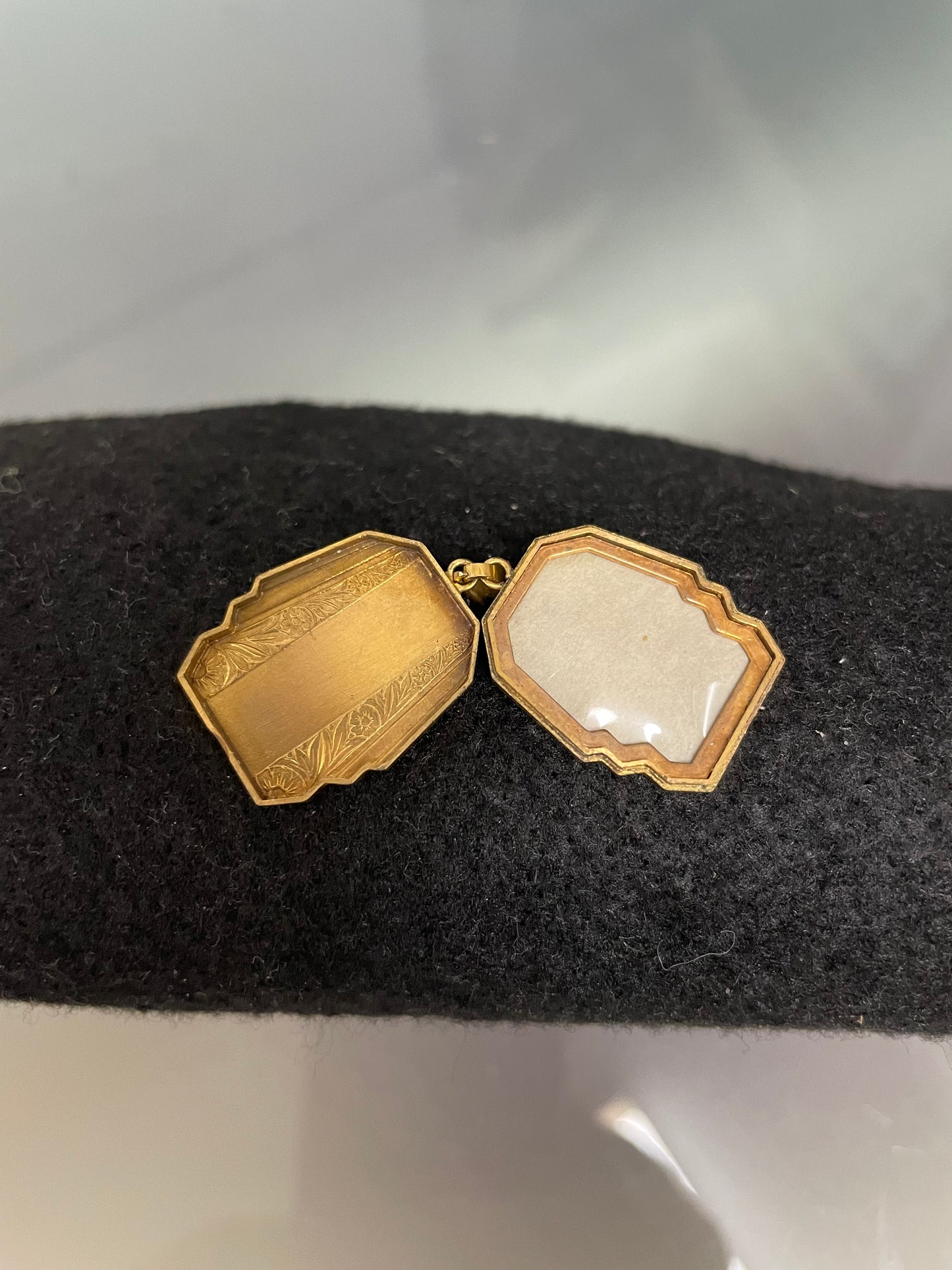 9ct Gold Filled "Handley" Vintage Locket