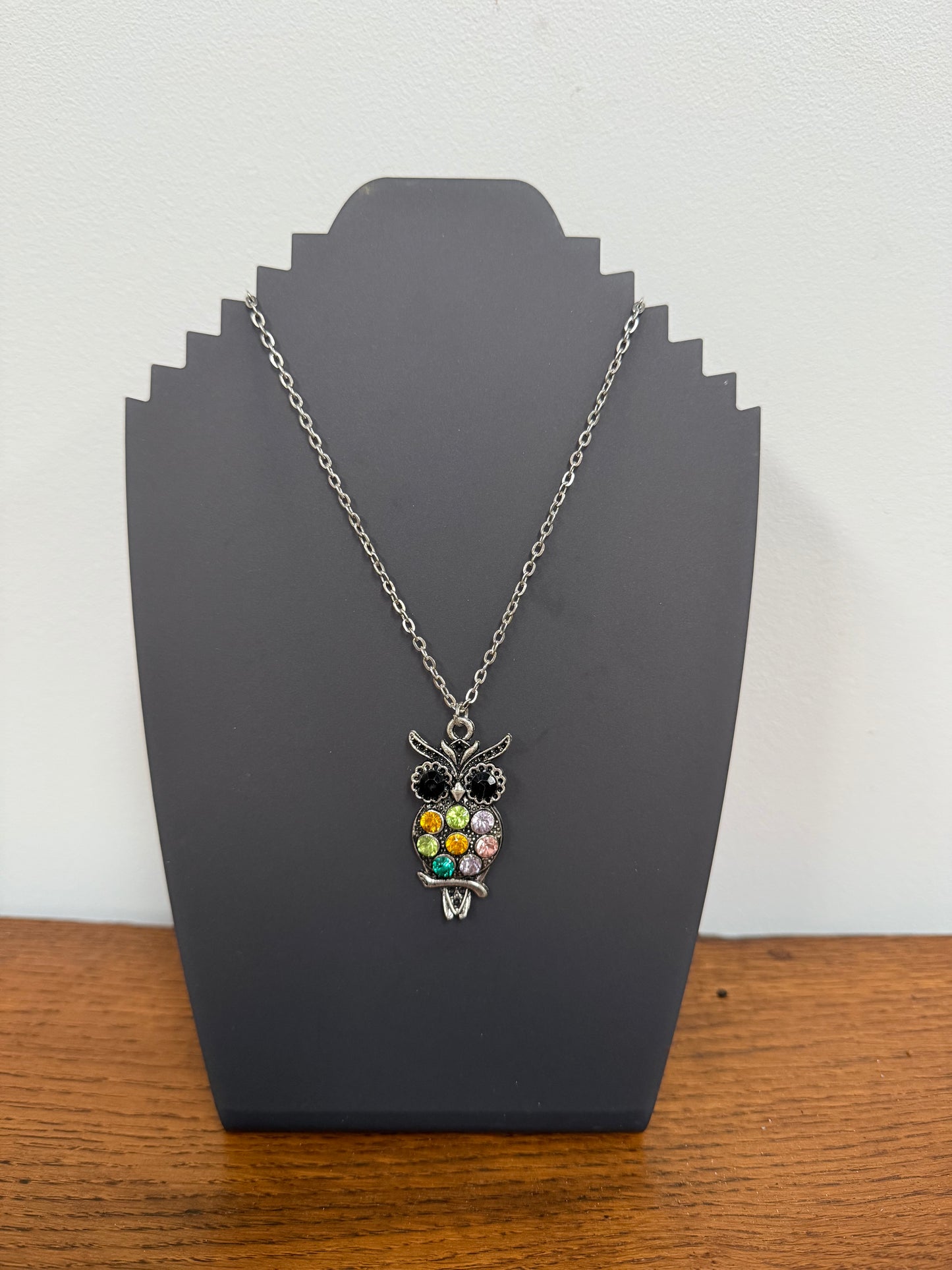 Silver Coloured Owl Pendant With Coloured Stones & Chain