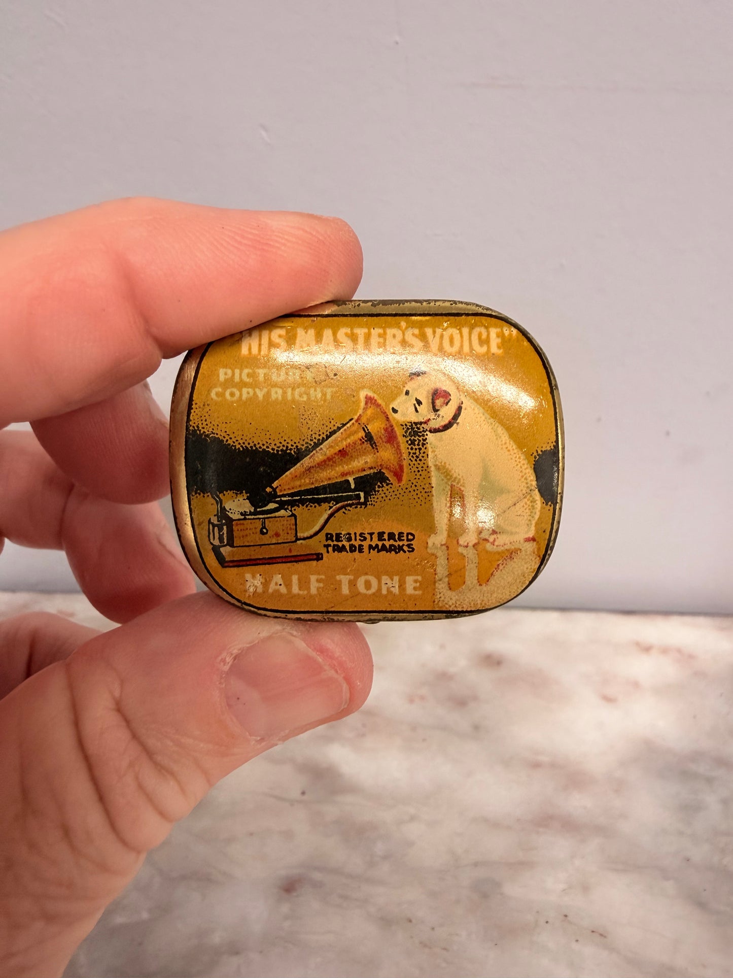 Vintage HMV Gramophone Needle Tin and Needles