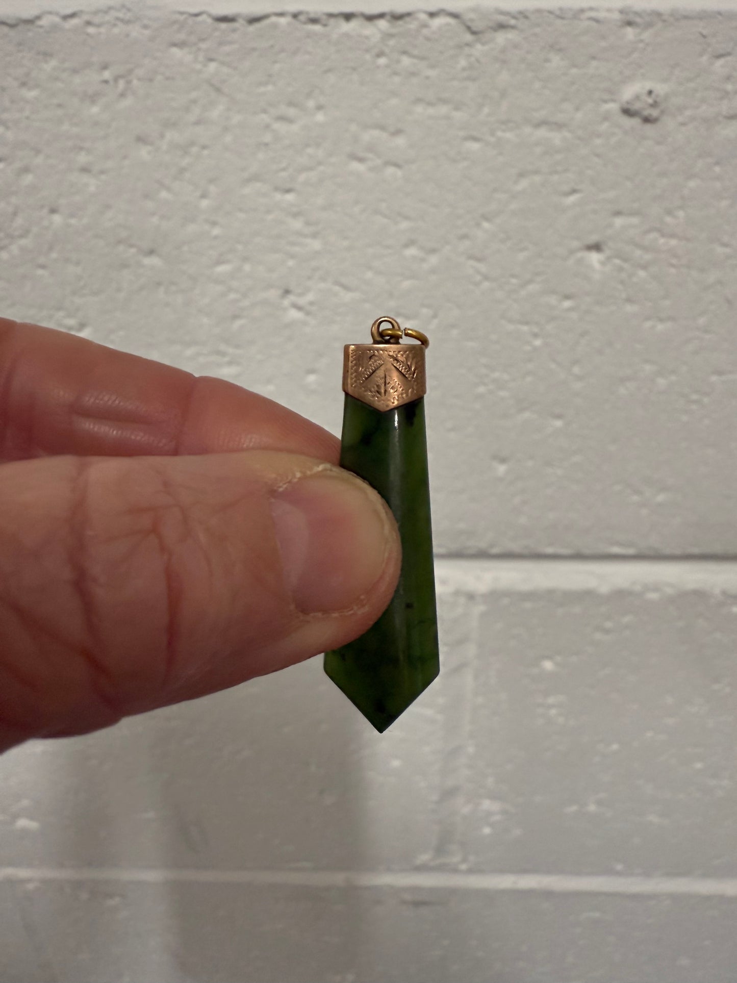 Edwardian 9 Carat Gold & Nephrite Jade Pendant