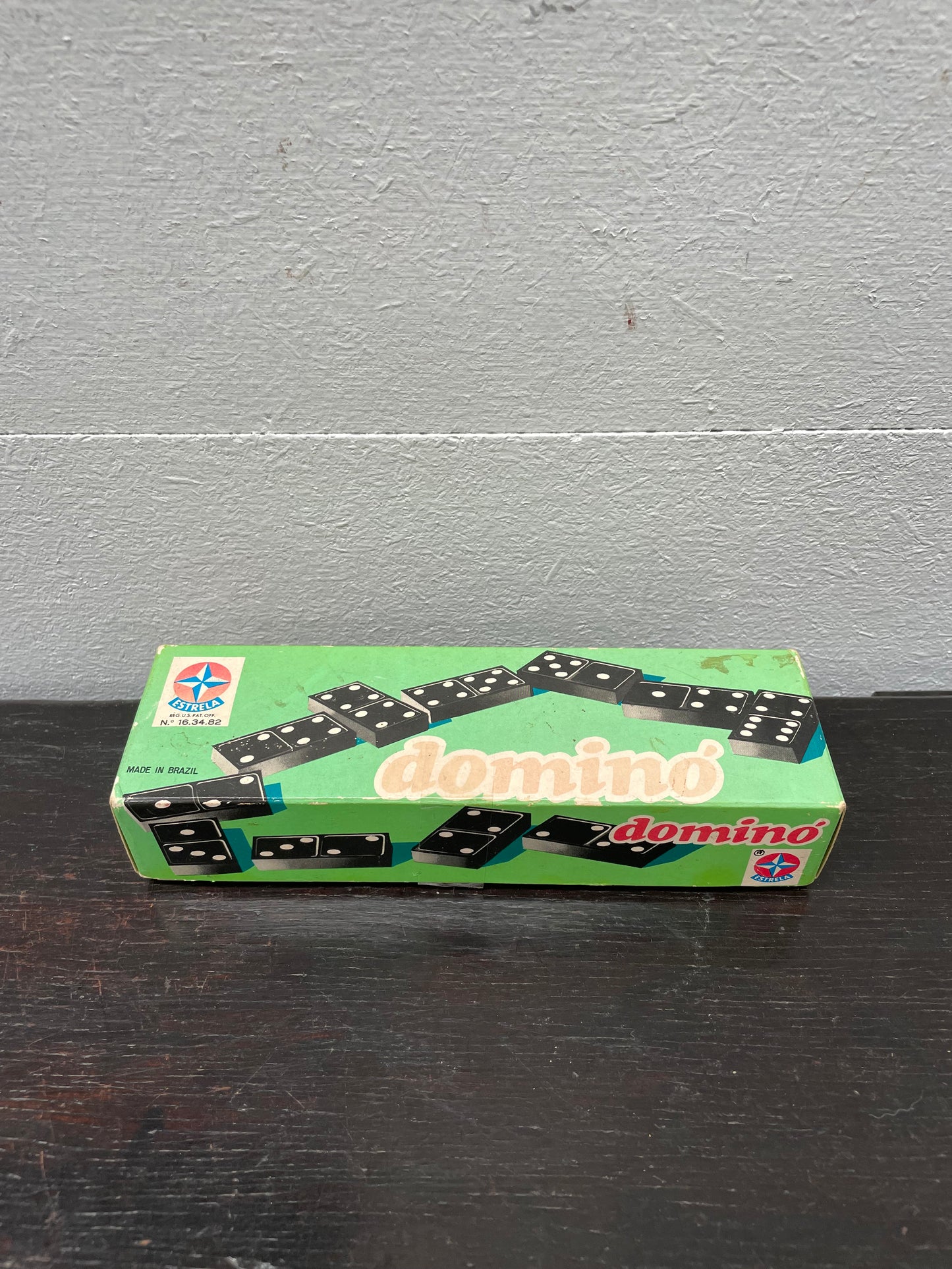 Vintage set of Dominos in original box