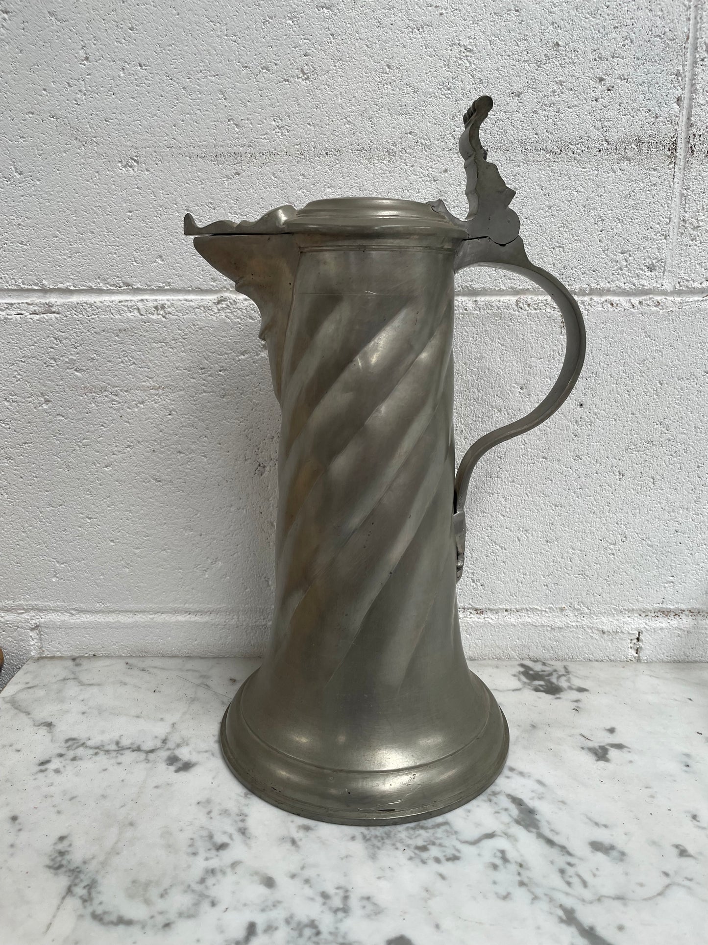 Antique 19th Century Large Pewter Lidded Tankard