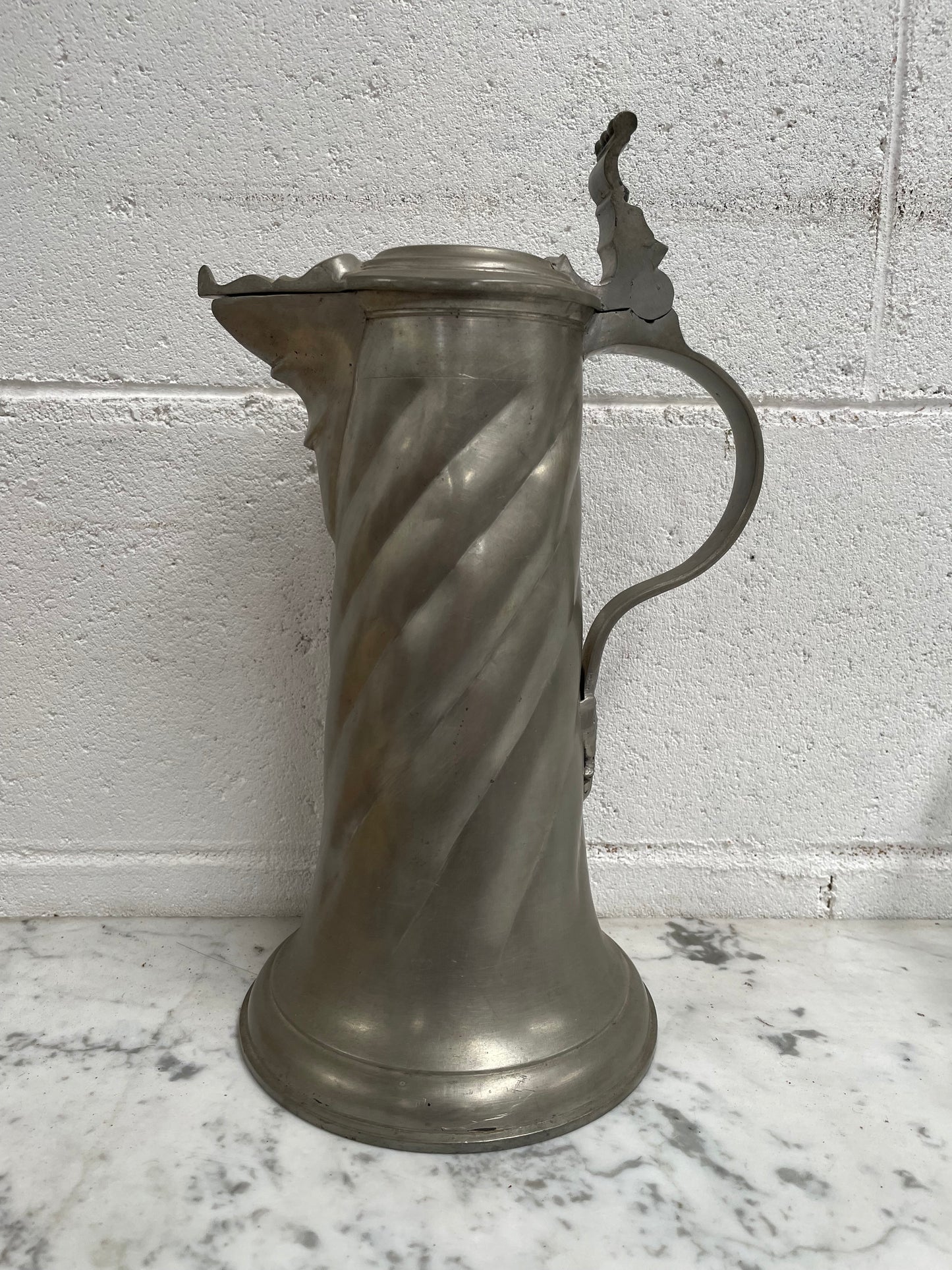Antique 19th Century Large Pewter Lidded Tankard