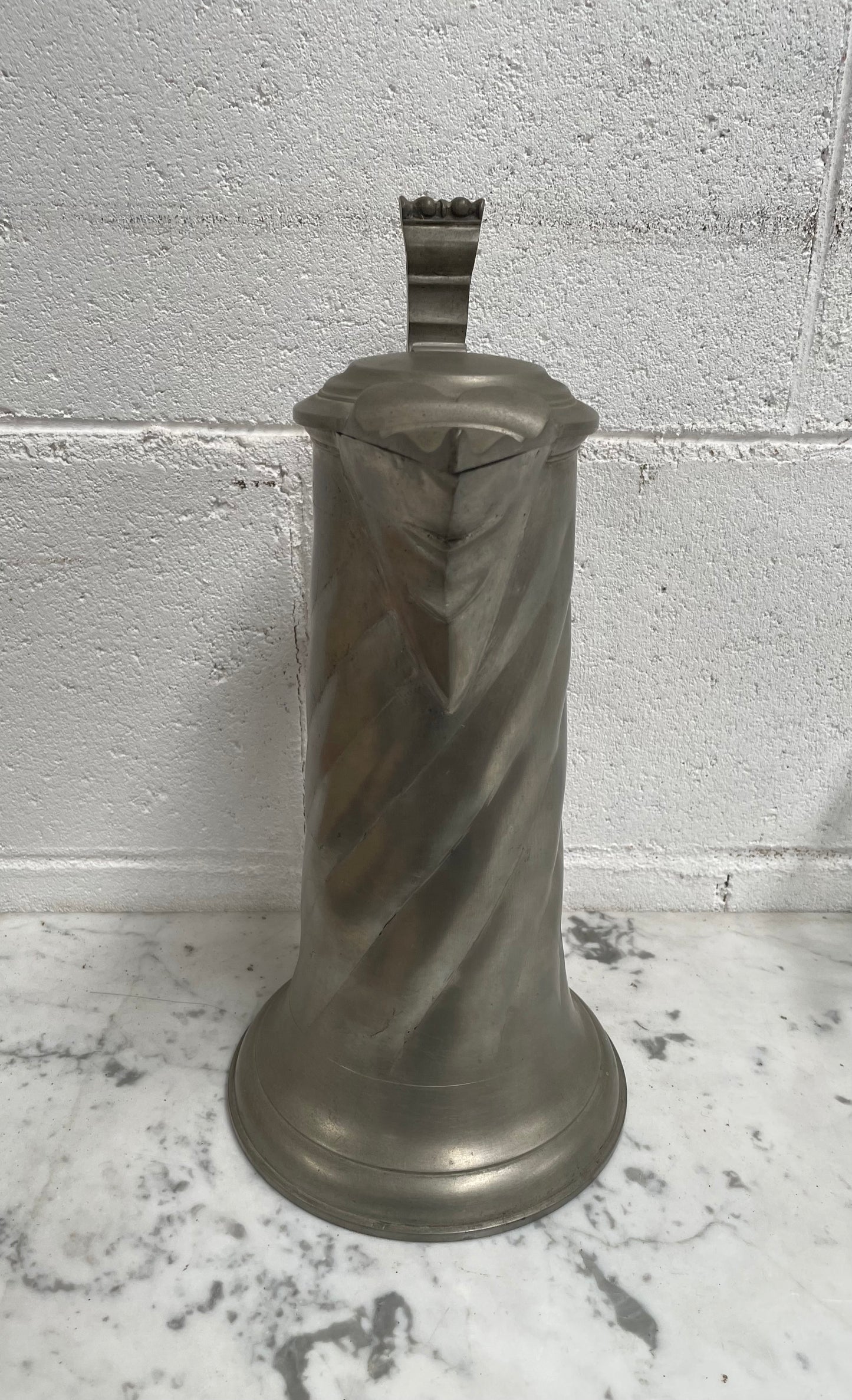 Antique 19th Century Large Pewter Lidded Tankard