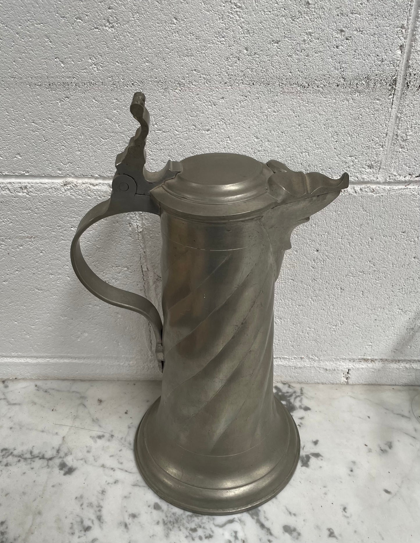 Antique 19th Century Large Pewter Lidded Tankard