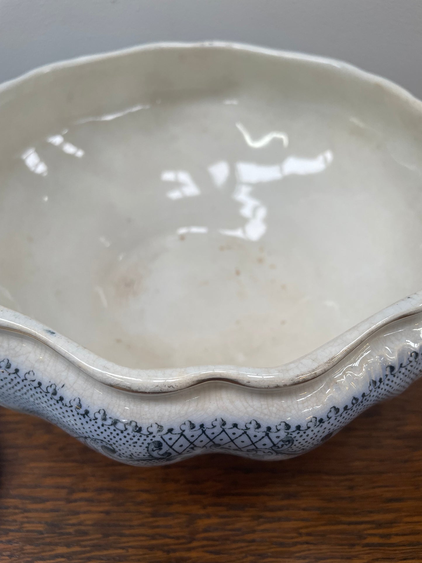 Staffordshire England Blue/White Tureen