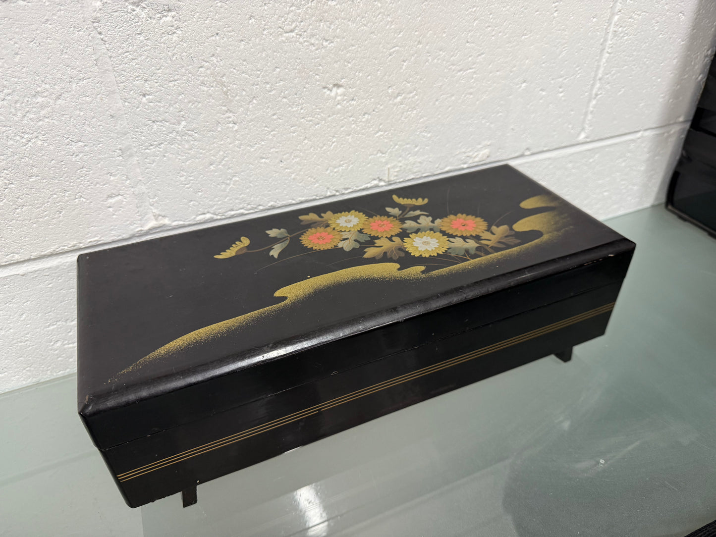 Vintage Japanese Lacquer Musical Jewellery Box