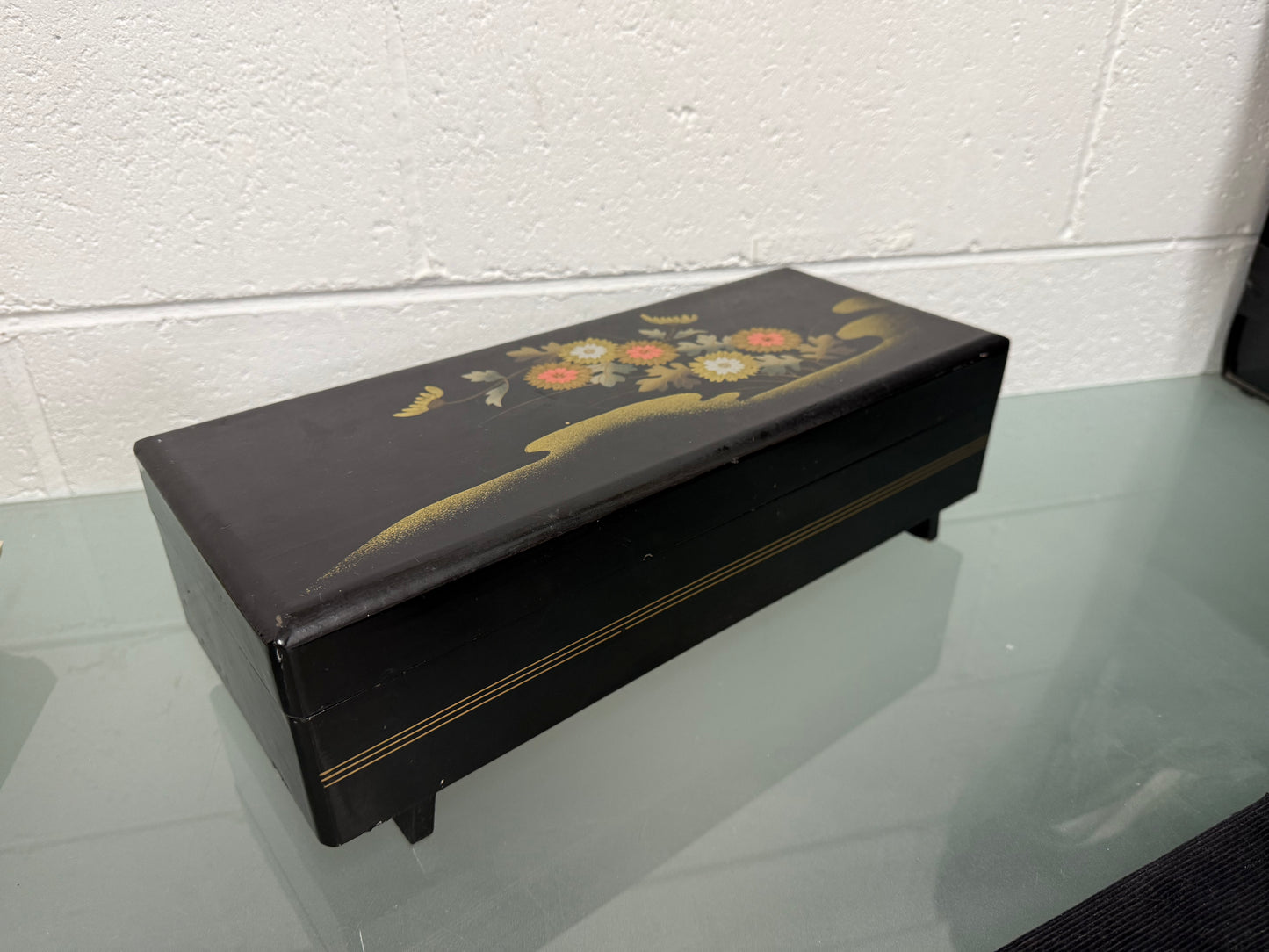 Vintage Japanese Lacquer Musical Jewellery Box