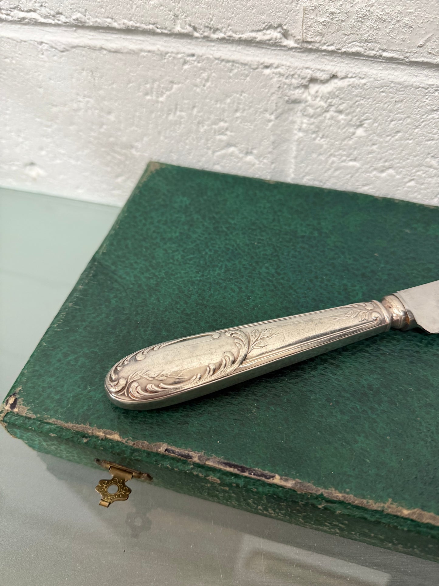 Pairs Made Vintage Set of 12 French Silver Plated Knifes in Original Box