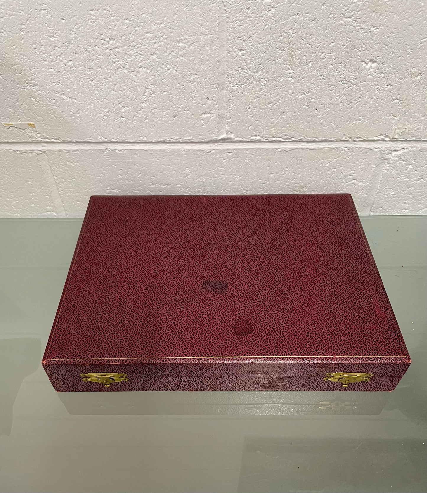 Hard to Find Vintage Bone Handed Fish Service Cutlery Set In Box