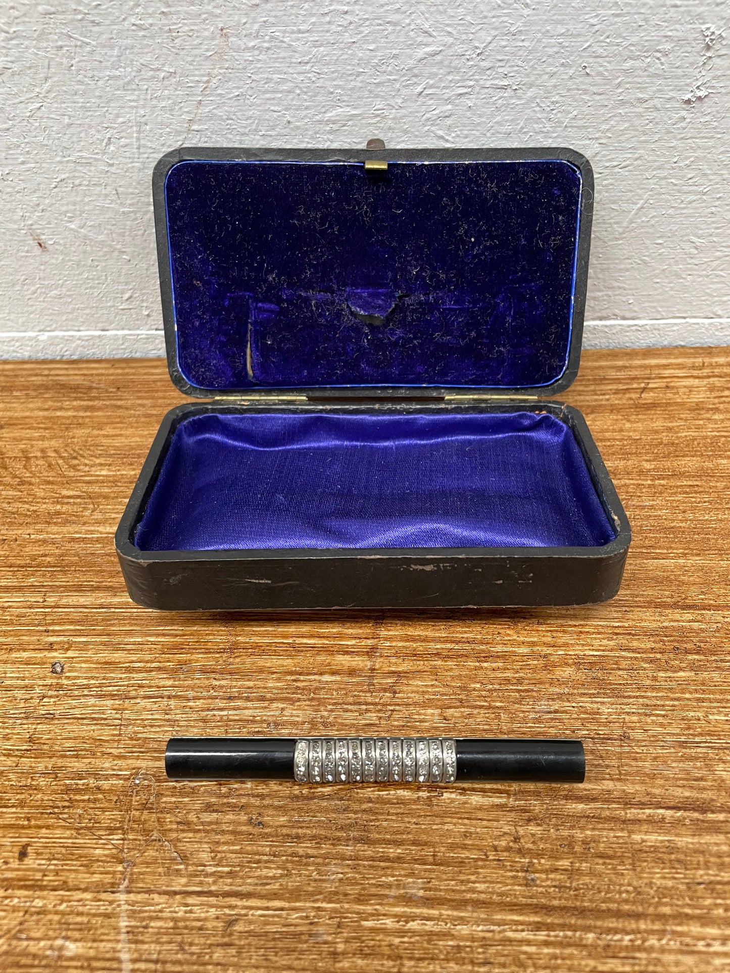 Art Deco Bakelite Bar Brooch Set With Rhinestones