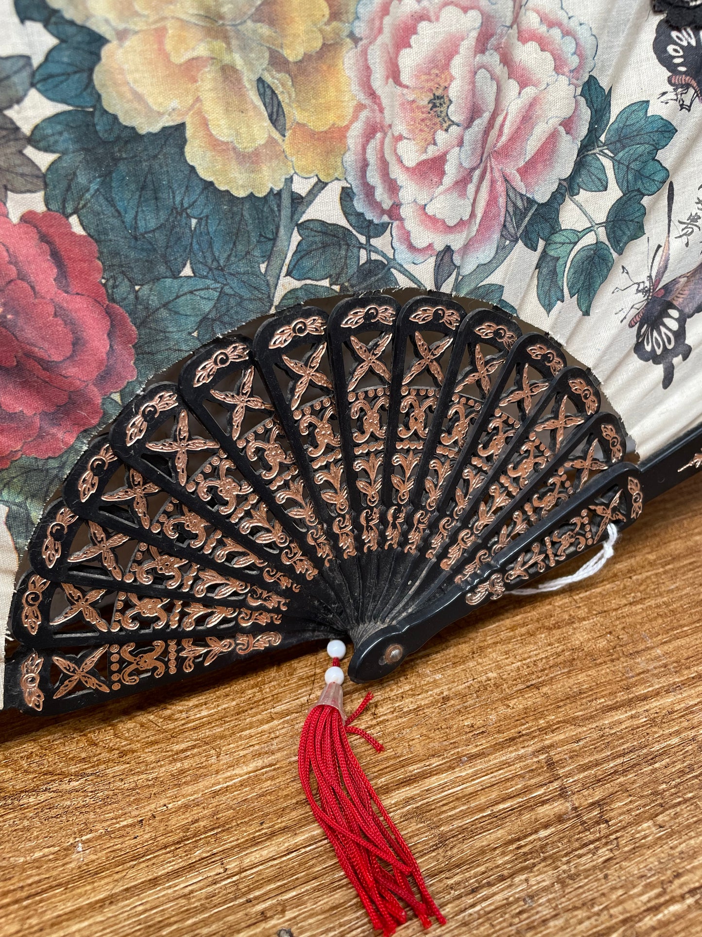 Beautiful Black and Cream Floral Painted Fan