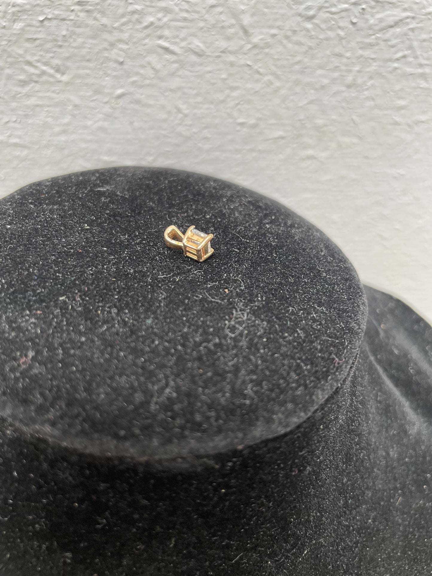 9ct Gold Pendant Set With White Stone