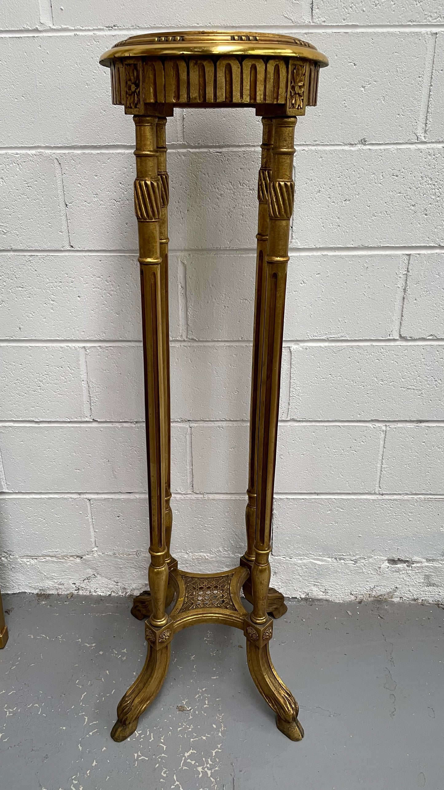 Stylish Art deco Marble Top Pedestal