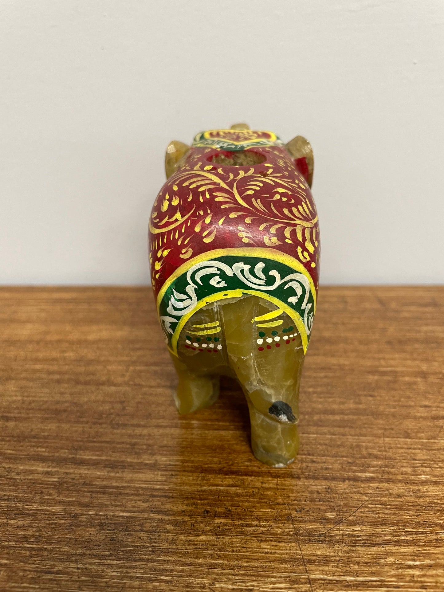 Vintage carved hardstone Indian elephant which has been hand painted. In good condition. Please see photos as they form part of the description and condition.