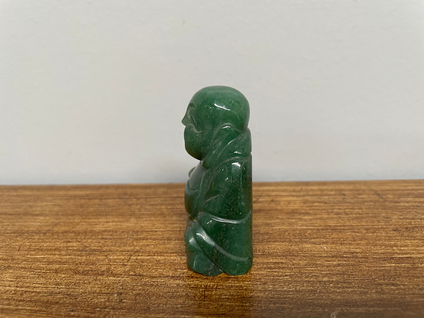 Vintage Chinese green jade carving of a Buddha. In good original condition. Please see photos as they form part of the description and condition.